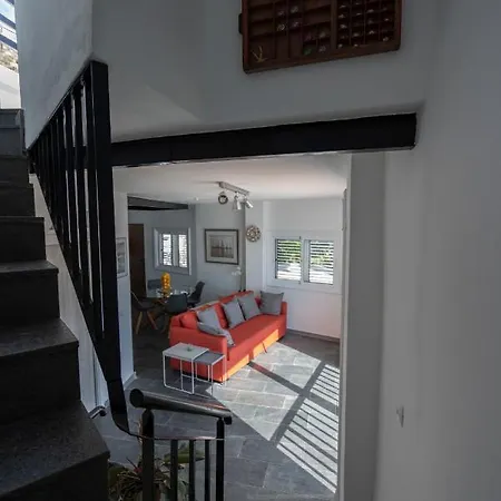 Apartmán Beachhouse With Amazing Terrace Next To The Ocean