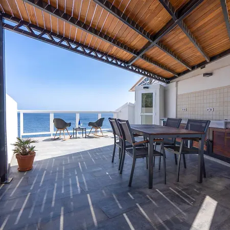 Lejlighed Beachhouse With Amazing Terrace Next To The Ocean